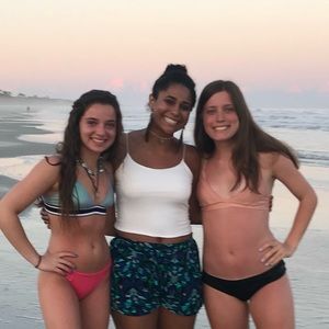 Meet your Posher, Virginia